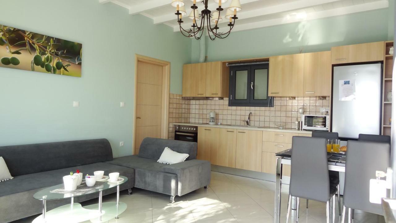 Melina Apartments Pool View Argostoli  Ngoại thất bức ảnh